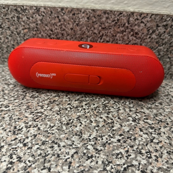 Beats by Dre Red Bluetooth Speaker - Picture 3 of 3